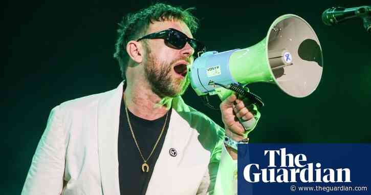 Tantrums of the rich and famous: nine acts that turned on their audience – from Elton to Bieber to Blur