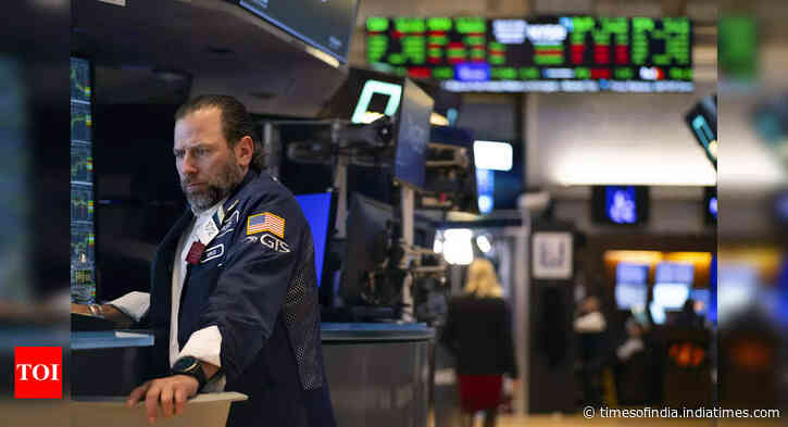 S&P 500 suffers its longest slide since January