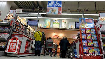 Kaufland-Service verspricht an der Kasse wartenden Kunden Gutschein – Supermarkt erklärt Details