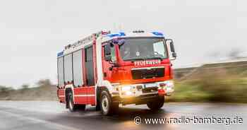 Feuerwehreinsatz auf der B 470 Richtung Wimmelbach im Landkreis Forchheim am frühen Morgen