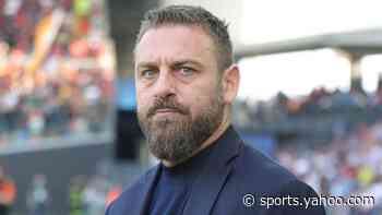 Daniele de Rossi: Roma confirm manager to stay beyond current season