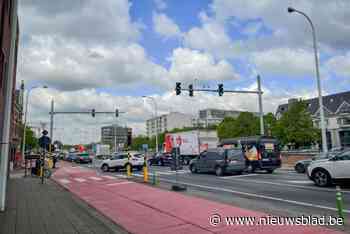 Stad en AWV passen kruispunt van vesten met Sint-Katelijnestraat aan: “Situatie wordt duidelijker”