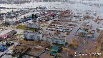 Unzufriedenheit mit Behörden: Fluten setzen Teile Sibiriens unter Wasser