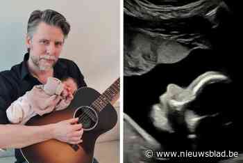 Guy (48) maakte een song voor (en mét) zijn nog ongeboren baby: “Haar hartslag had het perfecte tempo”