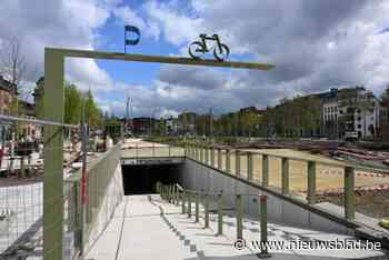 Nieuwe fietsparking Kooldok geopend onder Zuidpark