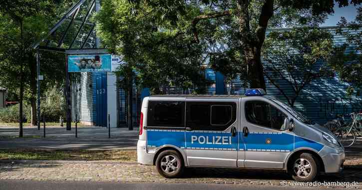 Ausweispflicht in Berliner Freibädern bleibt