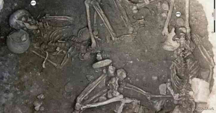 French grave reveals grisly Mafia-style murder