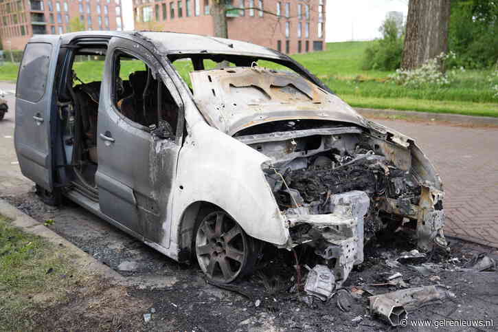 Afgelopen nacht opnieuw autobrand in Arnhem