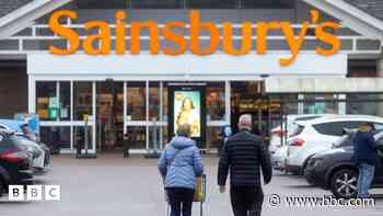Sainsbury's worker sacked for not paying for 'bags for life'