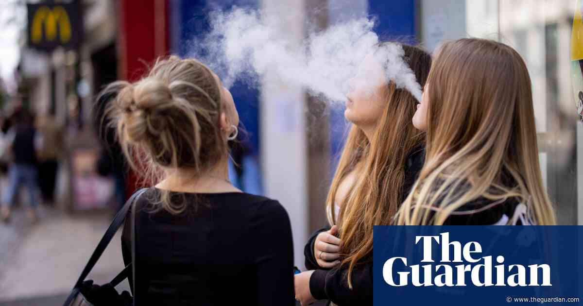Australian states and territories united in support of federal bill banning non-prescription vapes