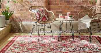 Dunelm shoppers love rug that 'adds life to dull rooms' and can be used outdoors