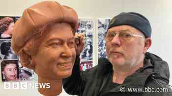 Work begins on new statue of Queen Elizabeth II