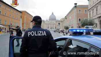 A piazza San Pietro con tre coltelli: "Vengo dal fronte di guerra ucraino". Arrestato