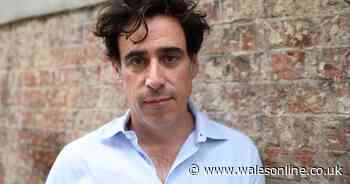 Stephen Mangan opens up on losing his mum in six-month cancer battle