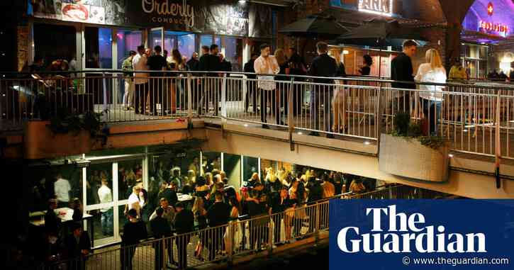 Women urged to contact police over ‘Manchester nightlife’ online videos