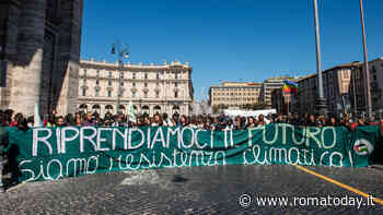 Fridays for the future: giovani in corteo a Roma a difesa dell'ambiente