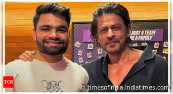 SRK poses with KKR player Rinku Singh