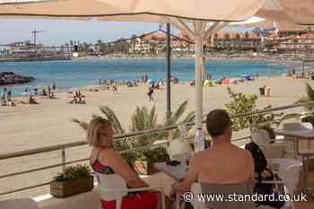 Canary Islands 'welcomes' British holidaymakers despite anti-tourism protests