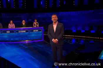 Bradley Walsh amuses The Chase fans as he points out contestant's wardrobe blunder