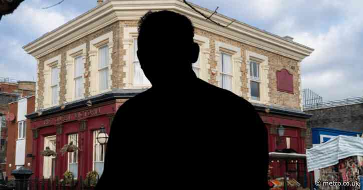 EastEnders legend to pop the question in history-making scenes – but things take an unexpected turn