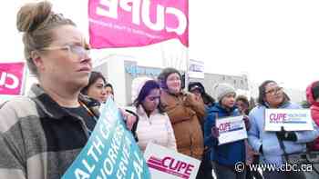 Regina health-care workers picket for better pay and working conditions