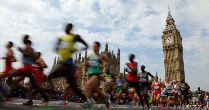 Map shows London Marathon route map and road closures for 2024