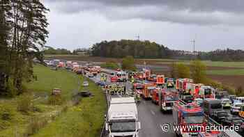 Gewaltige Massen-Karambolagen auf der A70: Drei Rettungshubschrauber im Einsatz, 24 Fahrzeuge beteiligt