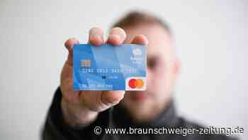 Braunschweig streitet um Bezahlkarte für Asylbewerber
