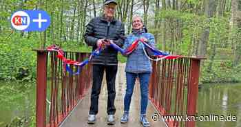 Au-Brücke im Schlosspark Probsteierhagen mit vielen Gästen eingeweiht