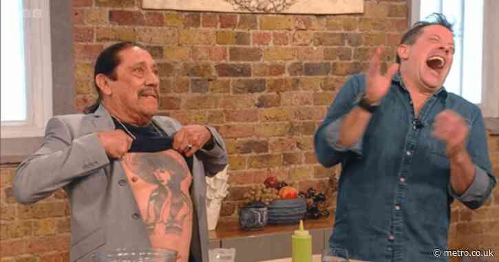 Hollywood icon, 79, leaves Saturday Kitchen host Matt Tebbutt red-faced after flashing on camera