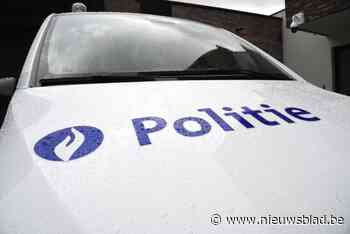 Auto of auto’s belandden in wijngaard in Aldeneik: politie onderzoekt vluchtmisdrijf