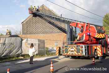 Verstopte schouw veroorzaakt schouwbrand, vuur snel onder controle