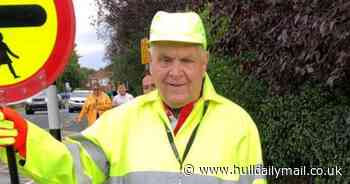 Anlaby lollipop man, 86, retires after 'wonderful' career helping kids cross the road