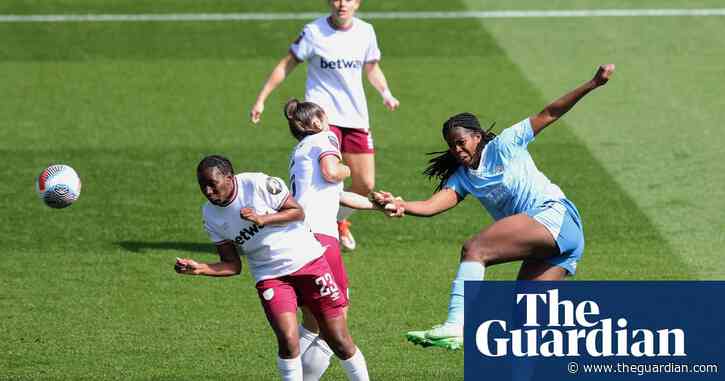 WSL roundup: Shaw double helps Manchester City move top with victory