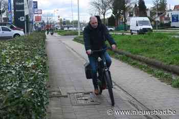 Achterop bij fietspendelaar Stefan botsend en zigzaggend langs Bredabaan: “Drukste maar slechtste fietspad”