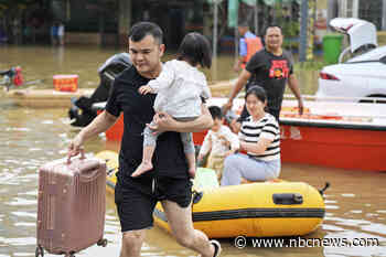 Floods swamp southern China, spark extreme weather fears