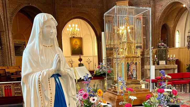Botje heilige Bernadette uit Lourdes maakt emoties los: 'Overweldigend'