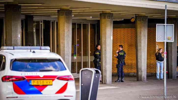 Beroving met vuurwapen op station, politie houdt verdachte aan
