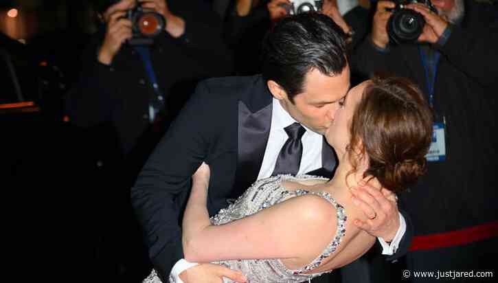 Penn Badgley Films Red Carpet Kiss Scene with Charlotte Ritchie for 'You' Final Season