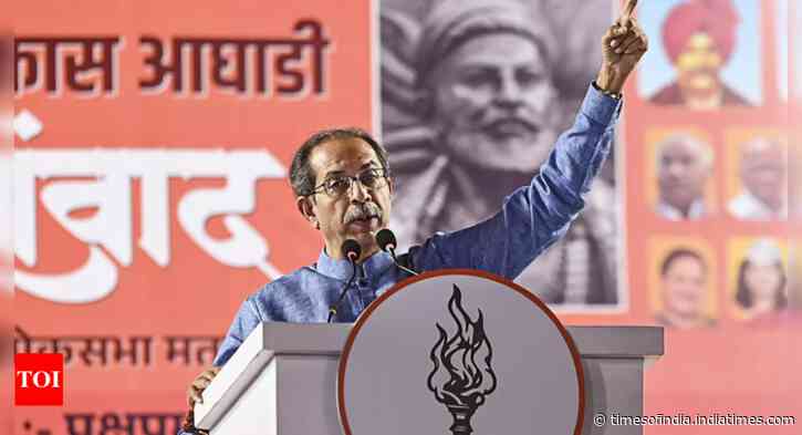 MVA brass shares stage in Amravati, Uddhav Thackeray defies EC with 'Jai Bhavani' cry