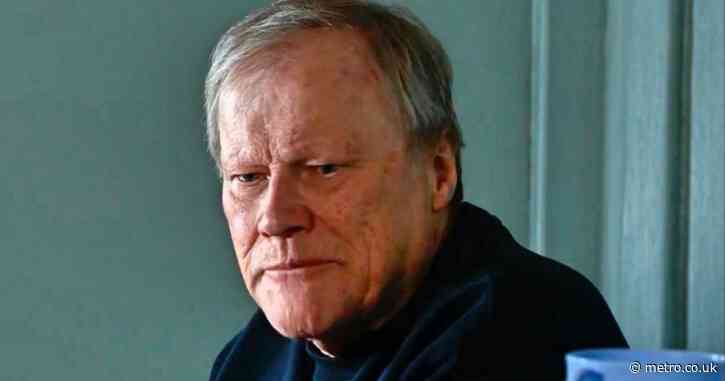 Coronation Street tragedy as Roy Cropper left to die in devastating prison collapse