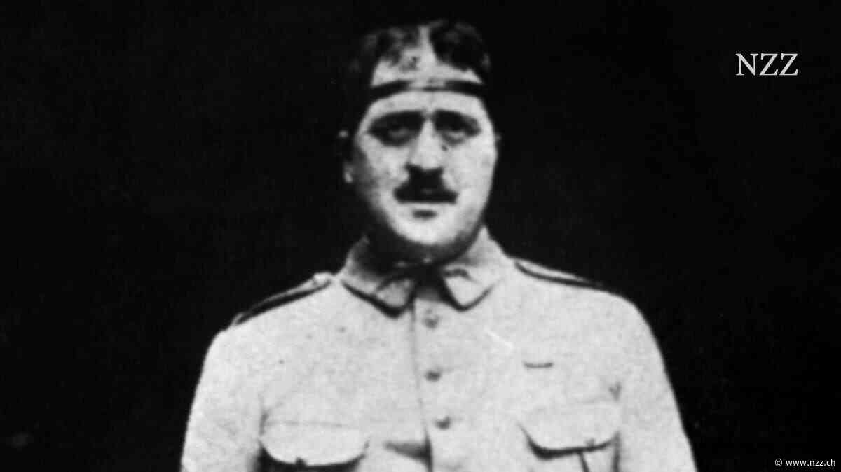 Ein Dichter vermisst als Soldat im Ersten Weltkrieg seine Geliebte. Er schreibt ihr obszöne Liebesbriefe
