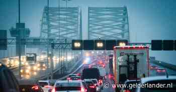 Instortingsgevaar dreigt voor drukste brug van Nederland en dat zorg voor grote problemen
