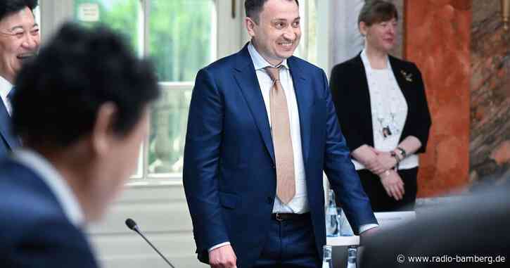 Ukrainischer Minister soll sich Grundstücke angeeignet haben
