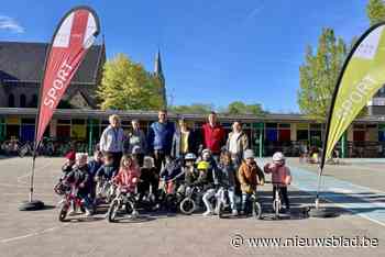 ‘Brugse Fietsschool’ blaast drie kaarsjes uit