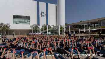 Familien von Geiseln protestieren in Tel Aviv
