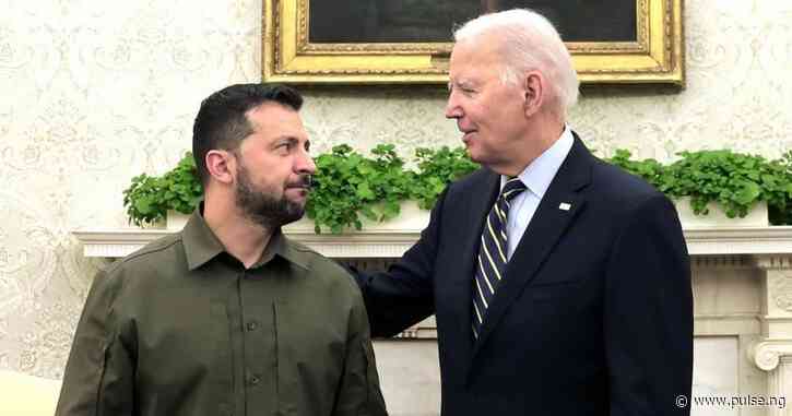 Biden assures Zelensky of rapid arms support amid escalating Russia tensions