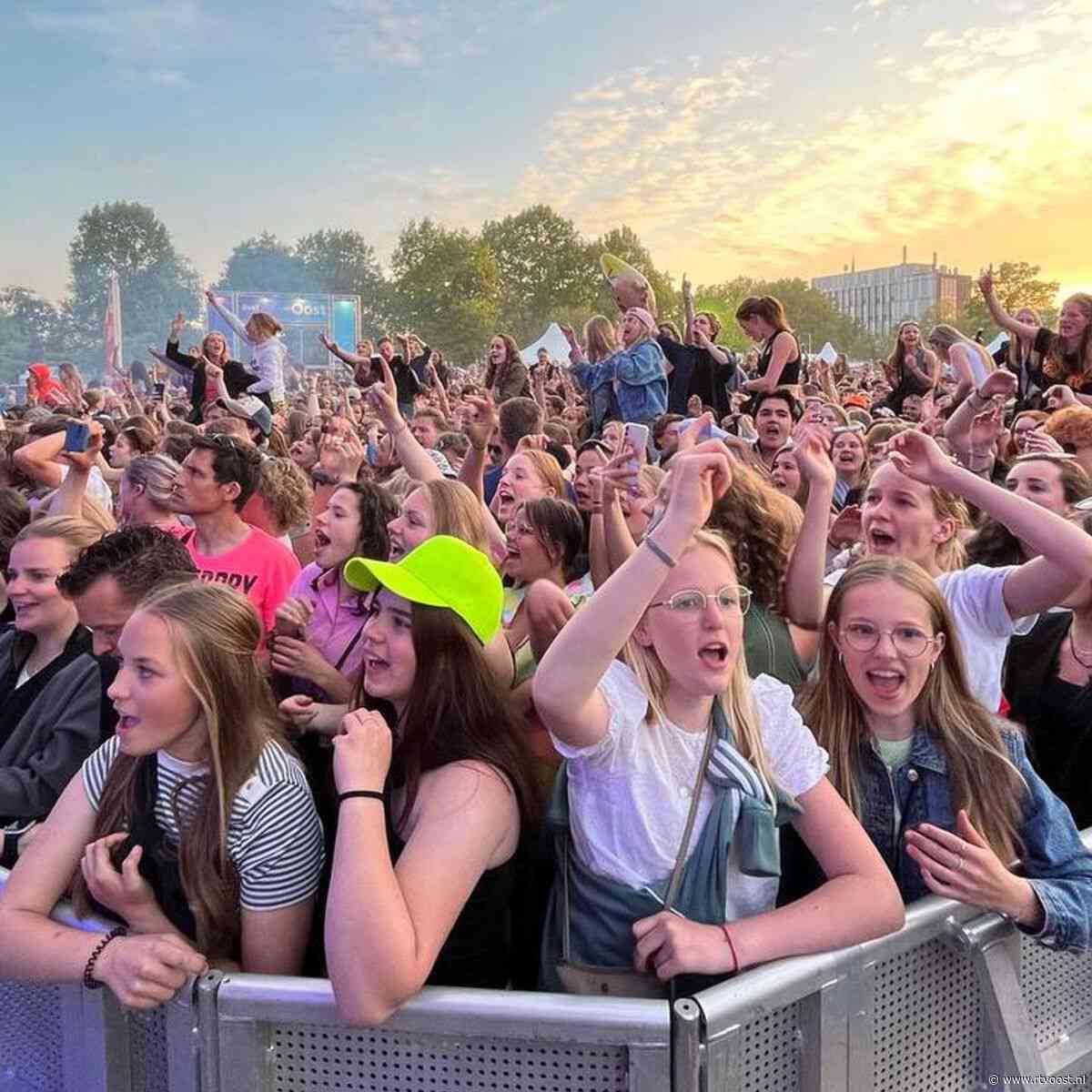Het Bevrijdingsfestival Overijssel volg je live bij Oost