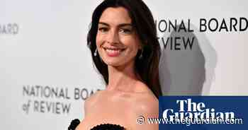 Anne Hathaway says she had to kiss 10 men during ‘gross’ chemistry audition