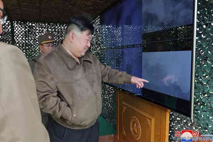 كيم يقود أول مناورة تحاكي "هجوماً نووياً"